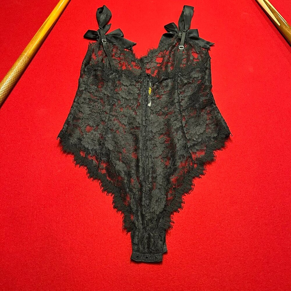 Victoria’s Secret Black Lace Teddy & Robe 2pc Set – M + OS - Picture 7 of 15
